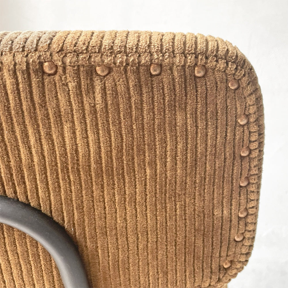 トラックファニチャー TRUCK FURNITURE スット ダイニングチェア SUTTO DINING CHAIR 張地 コーデュロイ×スチールフレーム インダストリアル 定価¥59,180- ★