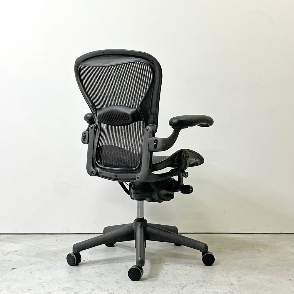 ハーマンミラー Herman Miller アーロンチェア Bサイズ ランバーサポート グラファイトベース ビル・スタンフ ＆ ドン・チャドウィック 現状品 ジャンク品 ●