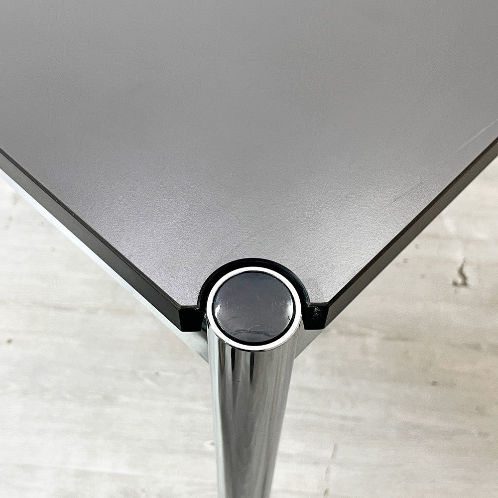 USMモジュラーファニチャー USM Haller USMハラーテーブル ワーキングデスク ダイニング グラファイトグレー リノリウム アジャスター 高さ調整機能付 スイス ●