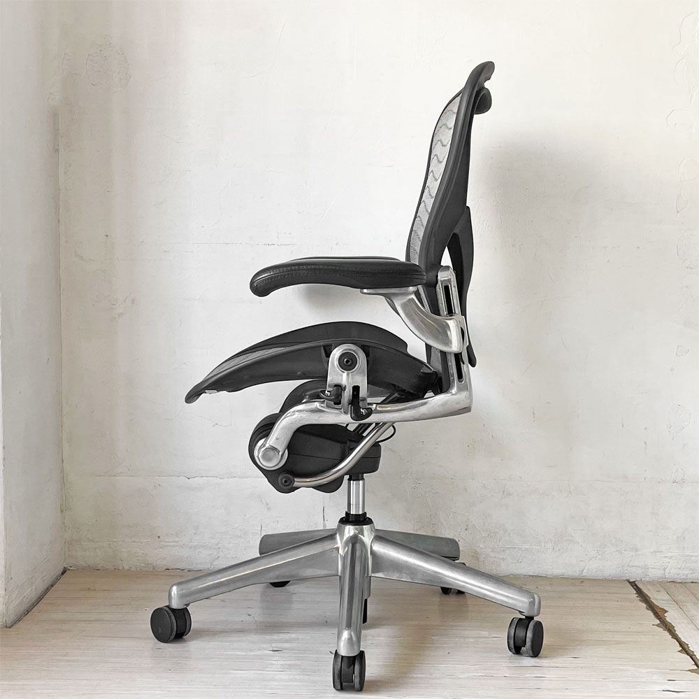 ハーマンミラー Herman Miller アーロンチェア Bサイズ ポスチャーフィット ウェイブ ポリッシュドアルミベース ビル・スタンフ ＆ ドン・チャドウィック ★