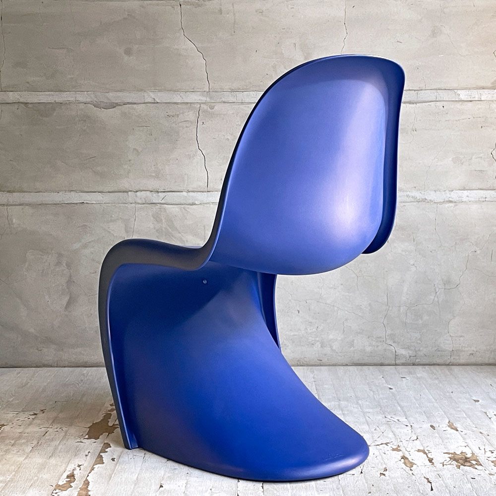 ヴィトラ vitra パントンチェア Panton Chair ブルー 屋内外使用可 ヴェルナー・パントン 旧モデル 廃番カラー ミッドセンチュリー スペースエイジ B ♪