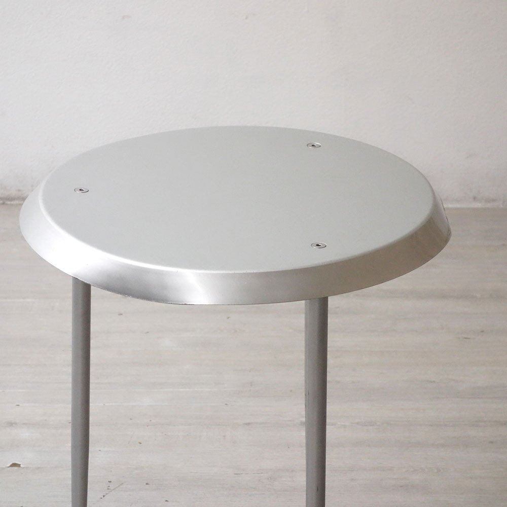 イデー IDEE ルシアン テーブル LUCIEN TABLE IFFT-0220 カフェテーブル アルミトップ スチールレッグ EMMANUELLE TORCK 90s ●