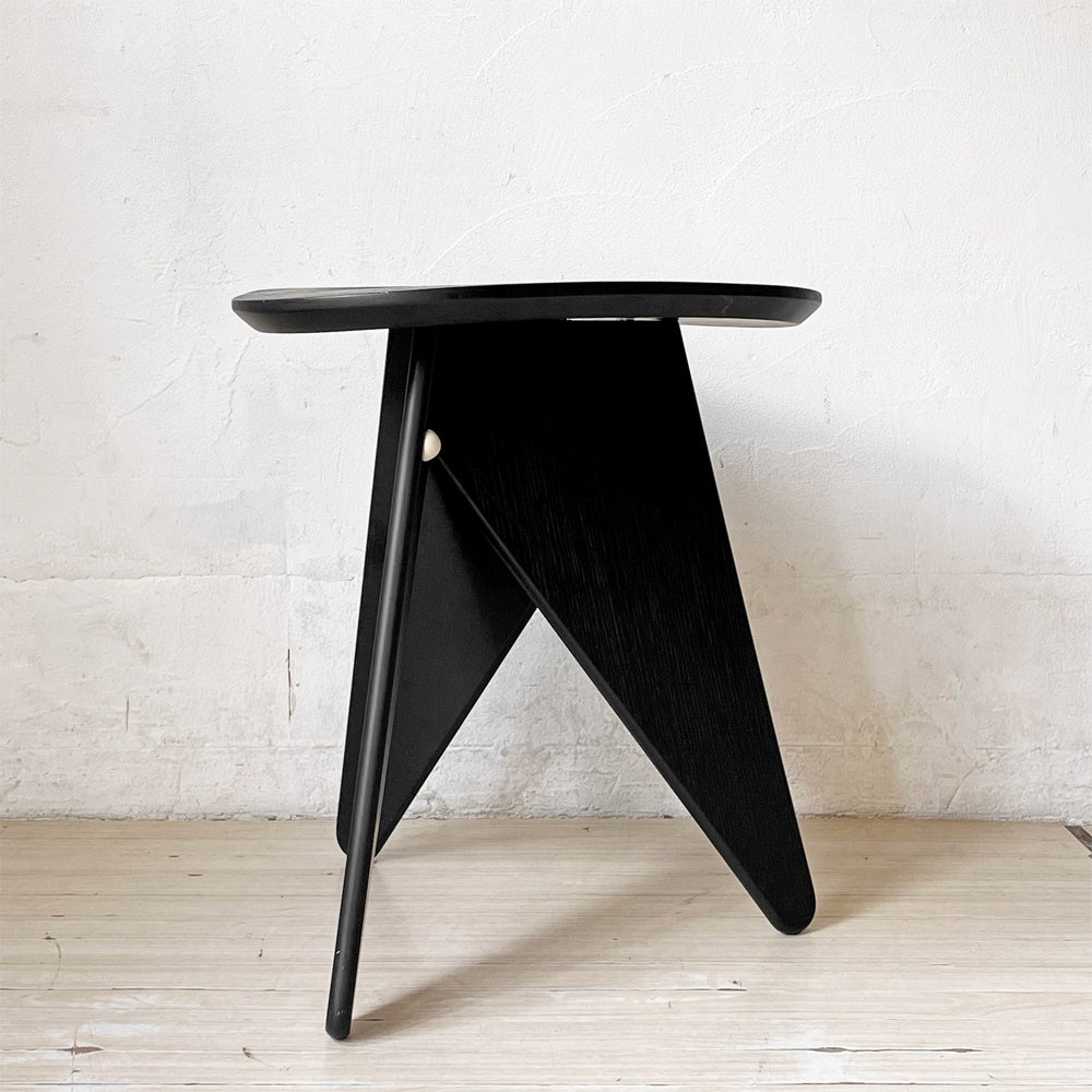 ボーコンセプト BoConcept トライアングル型 サイドテーブル スツール ブラック 木製 ヘンリック・ペダーセン Henrik Pedersen 365° north 北欧 デンマーク ★