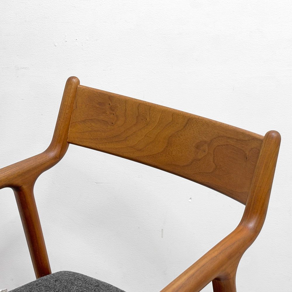 宮崎椅子製作所 ペペチェア PEPE side chair 背無垢タイプ ウォールナット ファブリック グレー系カラー フィンガージョイント 村澤一晃 参考定価￥77,440- A ●