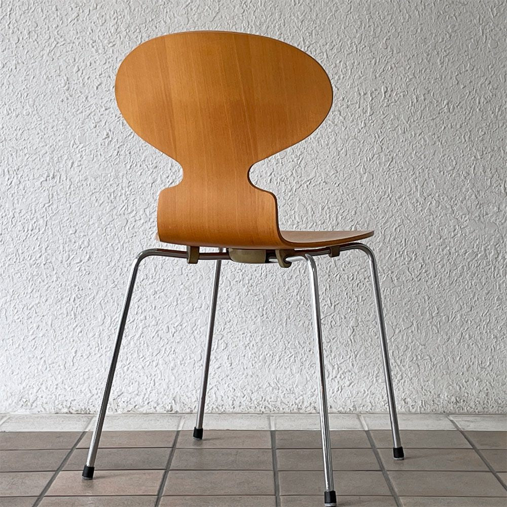 フリッツハンセン Fritz Hansen アントチェア 4本脚 ナチュラルビーチ ラッカー アルネ・ヤコブセン 北欧家具 A ◇