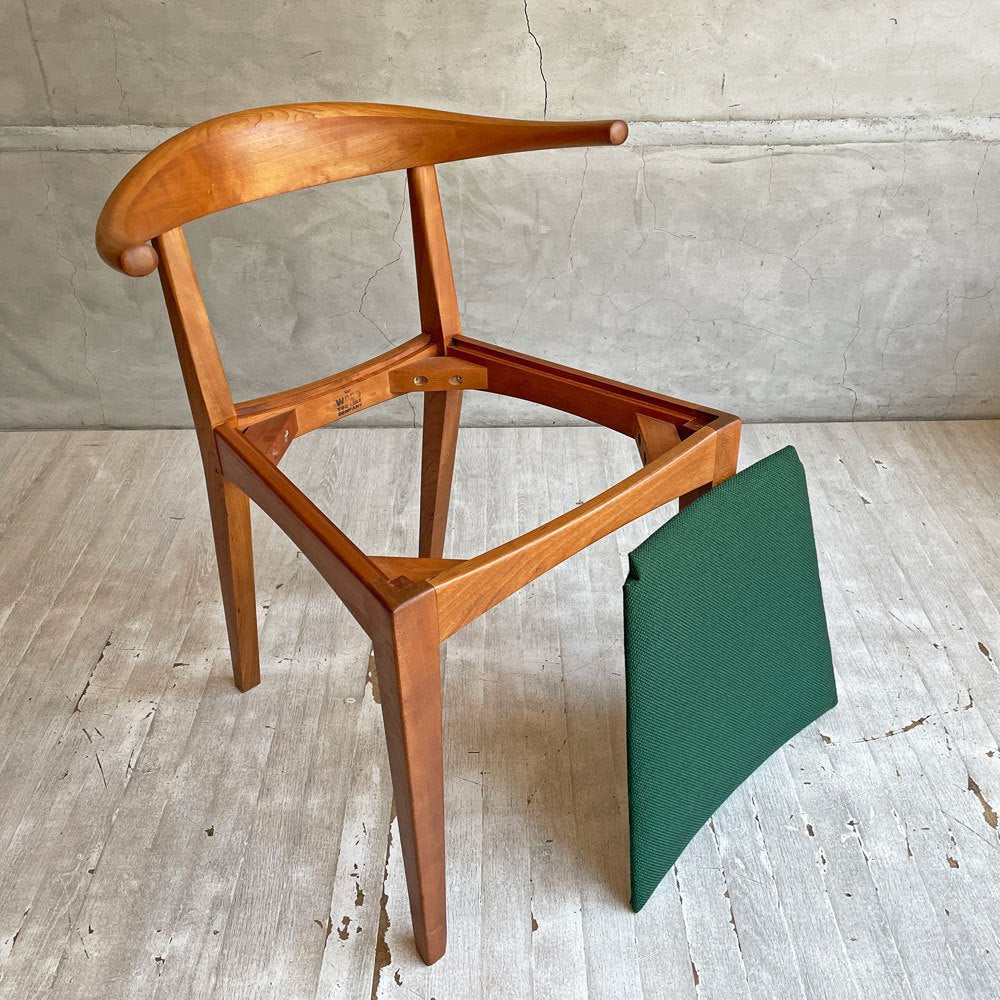 ウッドユウライクカンパニー WOOD YOU LIKE COMPANY アイチェア クッション AI CHAIR ハーフアームチェア チェリー無垢材 ファブリック グリーン 座面張替済 A ♪