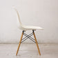 ハーマンミラー HermanMiller サイドシェルチェア ドゥエルレッグ DSW ホワイト ポリプロピレン製 イームズ ミッドセンチュリー ●