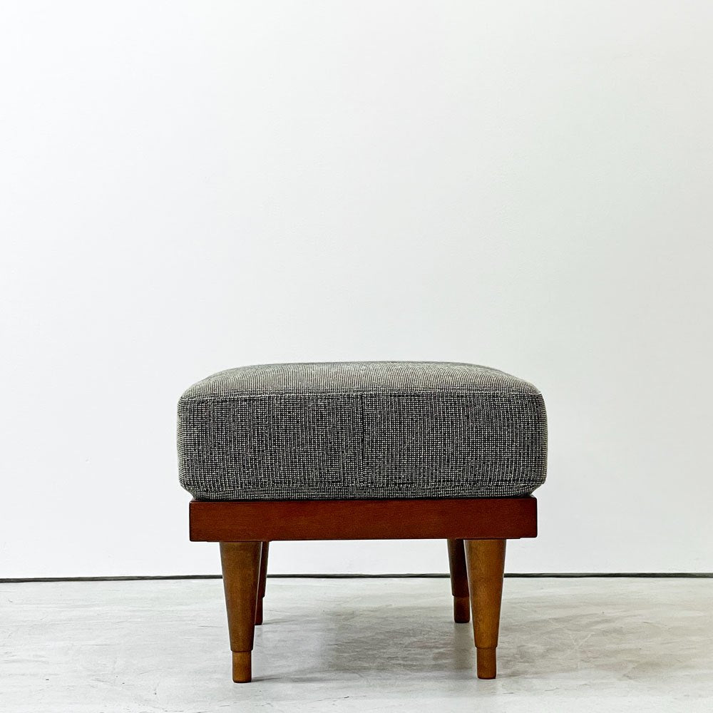 パシフィックファニチャーサービス PACIFIC FURNITURE SERVICE P.F.S スタンダードC STANDARD C オットマン フットスツール Mo Black ●