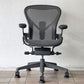 ハーマンミラー Herman Miller アーロンチェア リマスタード フル装備 Bサイズ グラファイトベース ポスチャーフィットSL  ◇
