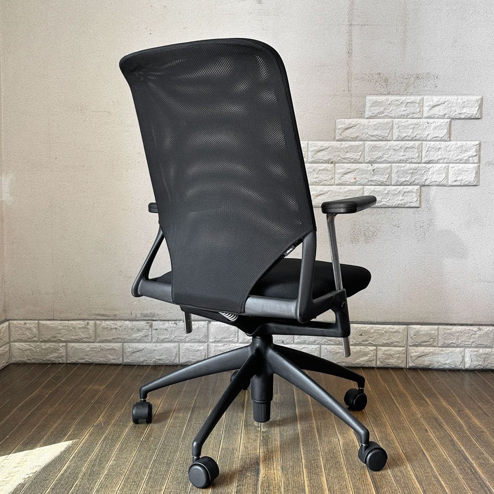 ヴィトラ vitra メダ2チェア MEDAⅡ オフィスチェア デスクチェア 昇降機能 リクライニングロック ブラック アルベルト・メダ 現状品 ◎