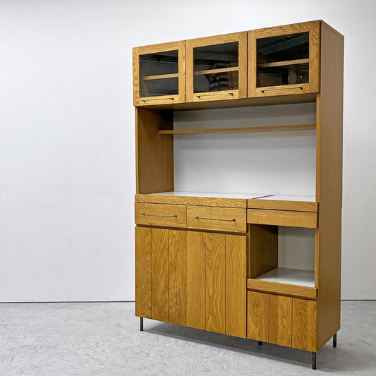 アデペシュ a.depeche カデル cadeal キッチンボード ｗ120 食器棚 オーク材 ガラス コンセント付 定価¥173,800- ●