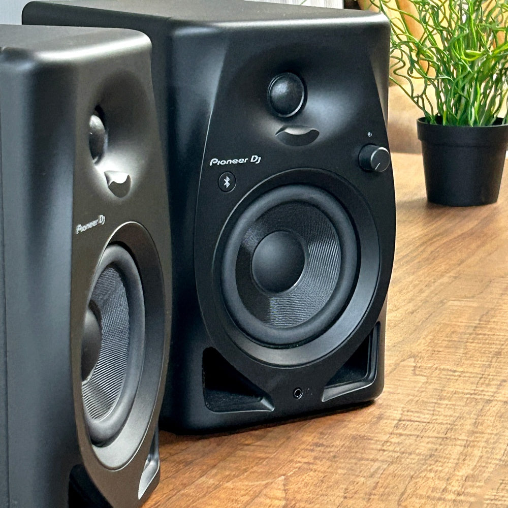 パイオニア Pioneer DJ DM-40D アクティブ モニタースピーカー ペア パワードスピーカー 2way デスクトップスピーカー Bluetooth接続 ●