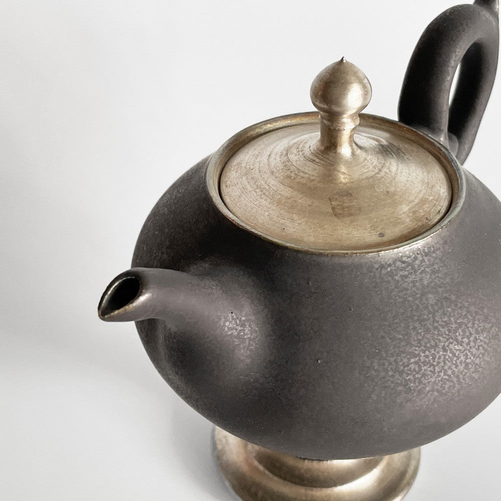 木下和美 ティーポット 黒釉 金彩 磁器 12cm 現代作家 ■