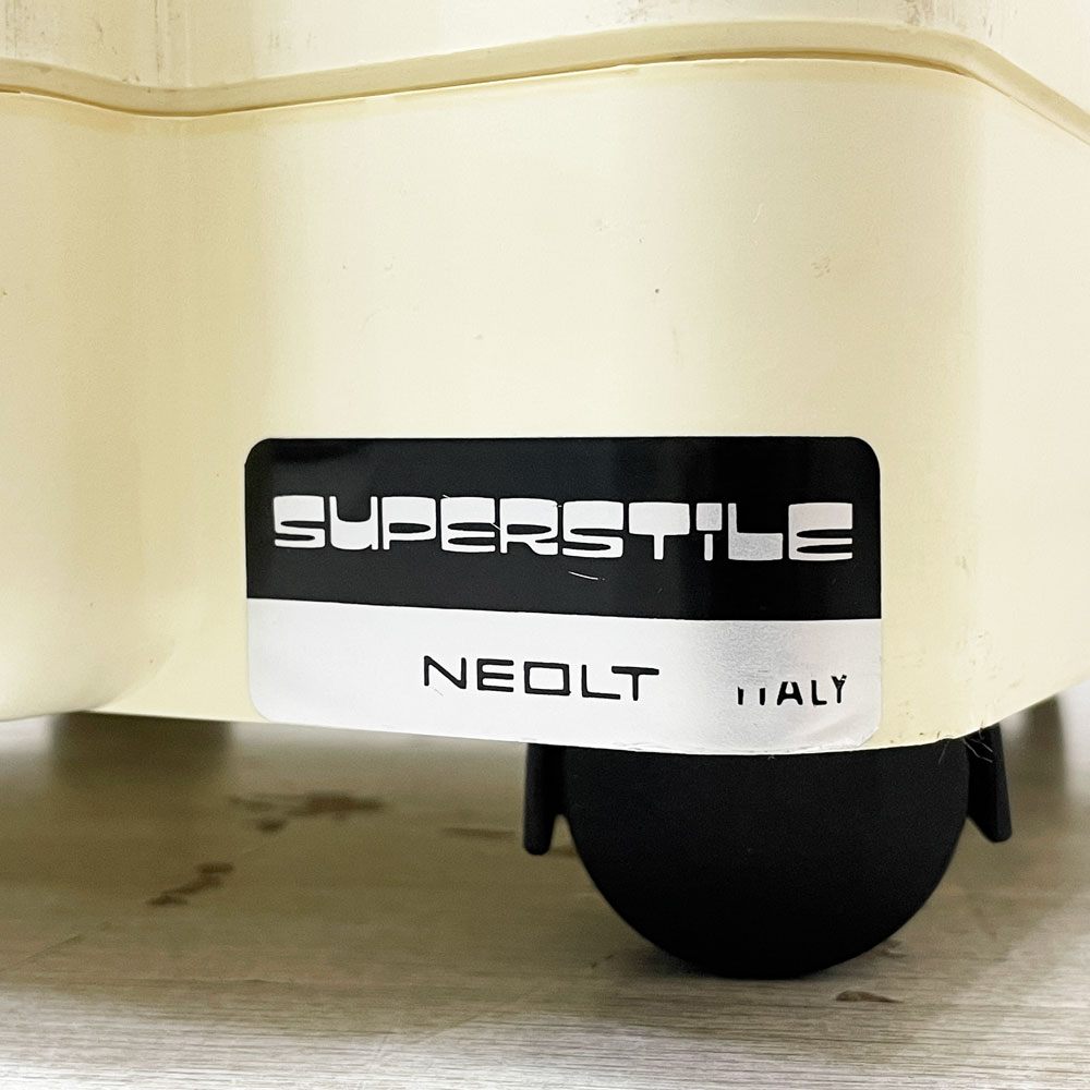 ネオルト NEOLT SUPER STILE ワゴン ジョヴァンニ・ペリス Giovanni Pelis 3段3トレイ イタリア スペースエイジ 鍵欠品 ●