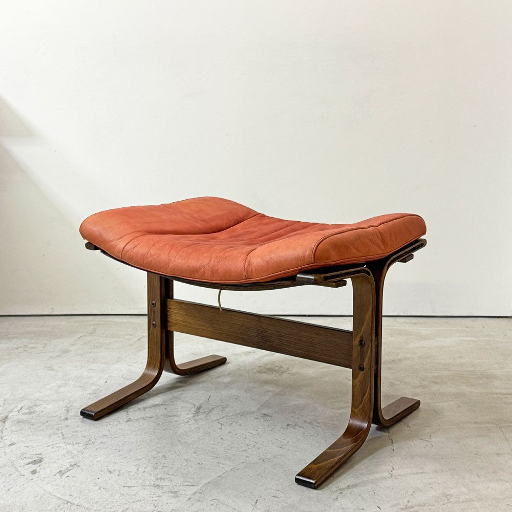 ウェストノーファ Westnofa シエスタ SIESTA オットマン フットスツール イングマール・レリング 本革 プライウッド 北欧家具 ノルウェー ●