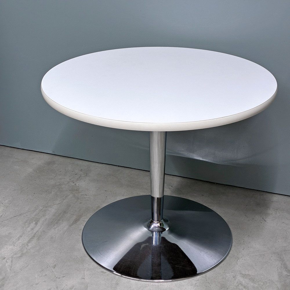フレデリシア Fredericia ラウンドテーブル カフェテーブル Φ90cm ハンス・サンガイン・ヤコブセン Hans Sandgren Jakobsen 北欧モダン ◎