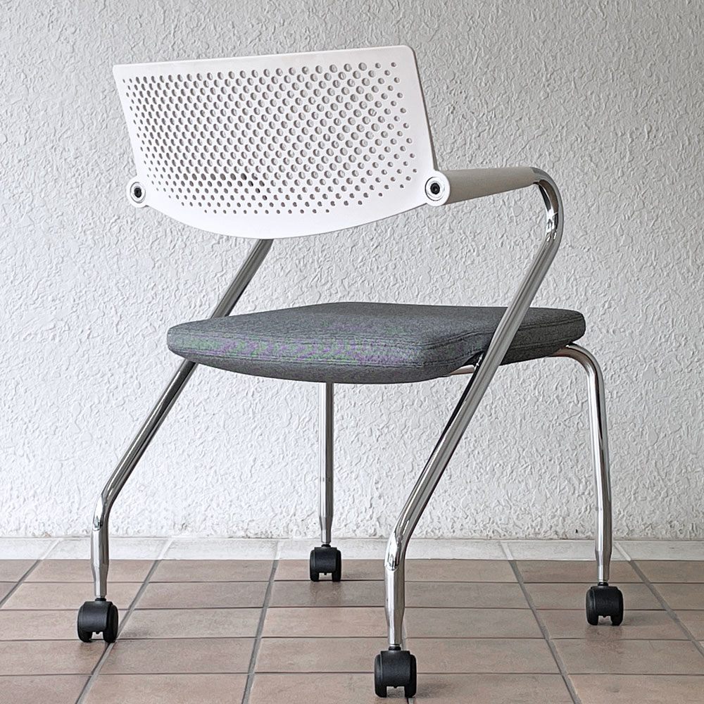 ヴィトラ vitra ビザロール Visaroll デスクチェア ミーティングチェア キャスターベース スタッキング アントニオ・チッテリオ A ◇