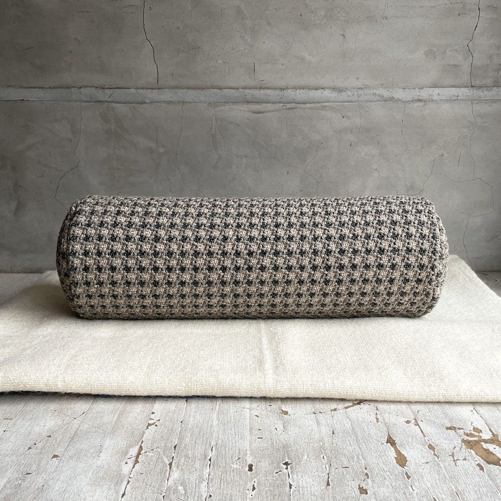 ガン GAN ガーデンレイヤーズ Garden Layers スモールロール Small Roll クッション カバーリング スペイン パトリシア・ウルキオラ ♪