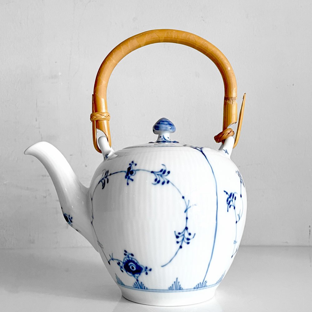 ロイヤルコペンハーゲン ROYAL COPENHAGEN ブルーフルーテッド Blue Fluted ジャパニーズ Japanese ティーポット 急須 デンマーク製 北欧 廃番■