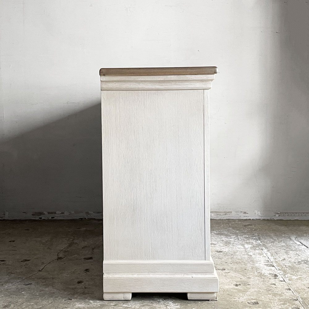 アシュレイ ファニチャー ホームストア Ashley Furniture HomeStore ダイニングサーバー Bolanburg Dining Room Server 収納棚 バーカウンター 西海岸スタイル ■