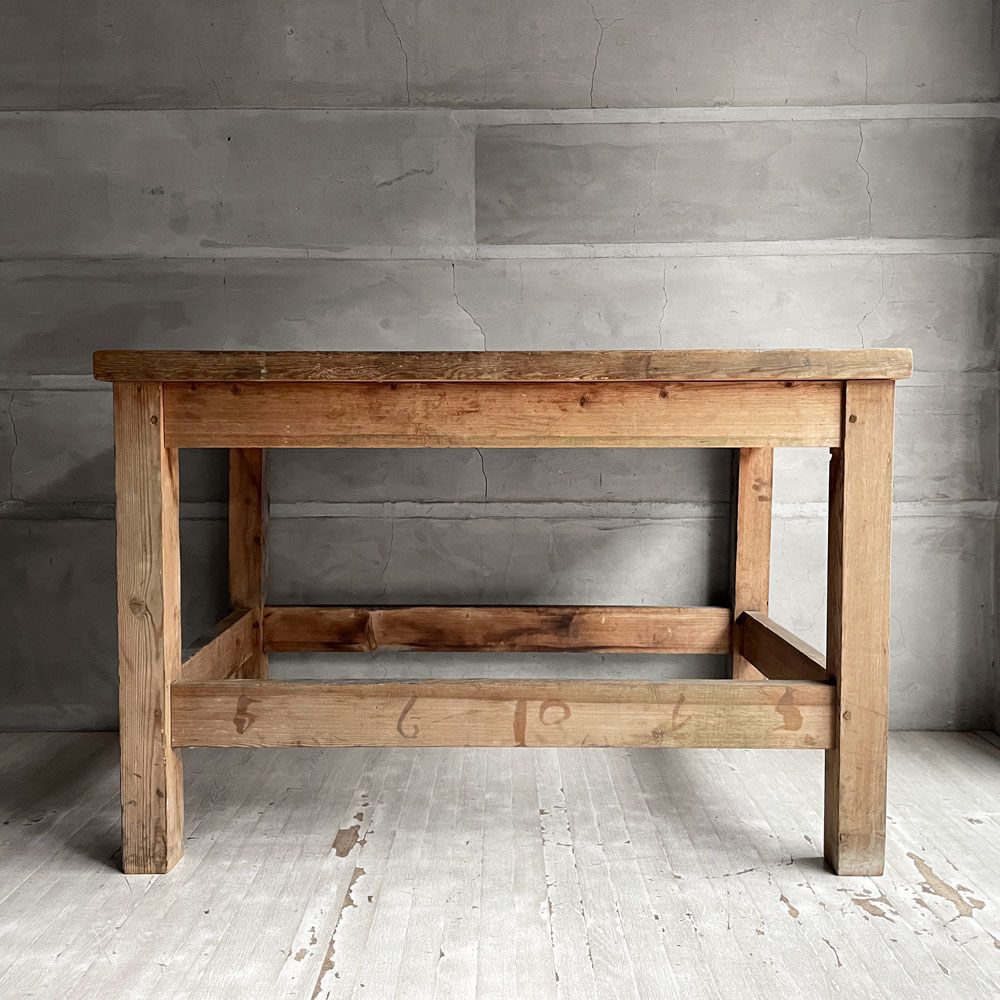 UKビンテージ 古材 パイン無垢材 ワーキングテーブル 作業台 ディスプレイ台 英国家具 古道具 シャビーシック 店舗什器 ♪