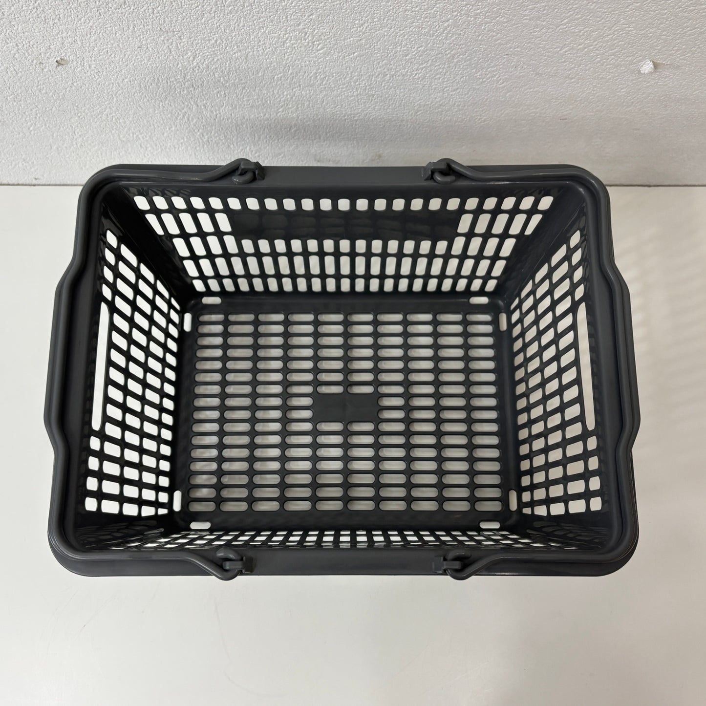 パシフィックファニチャーサービス PACIFIC FURNITURE SERVICE P.F.S バスケット 買い物かご プラスチック製 ●