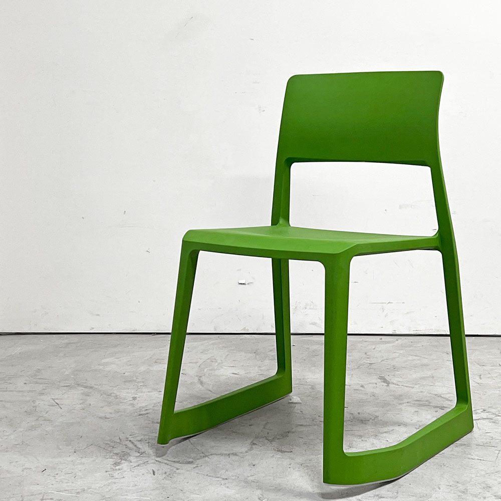 ヴィトラ Vitra ティプトン Tip Ton ワークチェア ダイニングチェア デスクチェア グリーン スタッキング チルト機能 定価￥40.700- ●