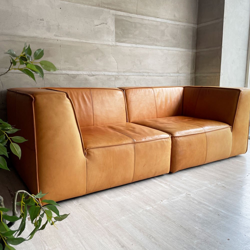 カーフ Karf グローヴソファ レザー Glove Sofa Leather 3人掛け 3Pソファ 本革 フルグレインレザー セパレート W200  定価￥836,000- ♪