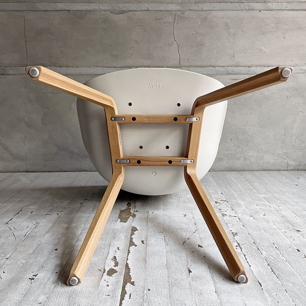 ヘイ HAY アバウト ア チェア ABOUT A CHAIR AAC22 アームチェア ダイニングチェア メランジェクリーム ヒー・ウェリング 北欧モダン デンマーク 定価￥59,400- ♪