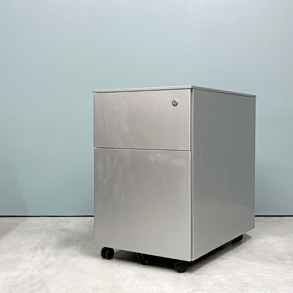 カッシーナ Cassina ixc. AFドロワー AF DRAWER デスクキャビネット ワゴン 鍵付属 キャスターロック機能付き イタリア A ◎