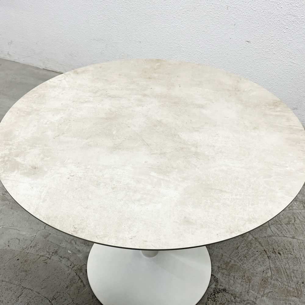 ボーコンセプト BoConcept ニューヨーク New York ダイニングテーブル ラウンド Φ99cm アッシュセラミック天板 モダンデザイン 〓