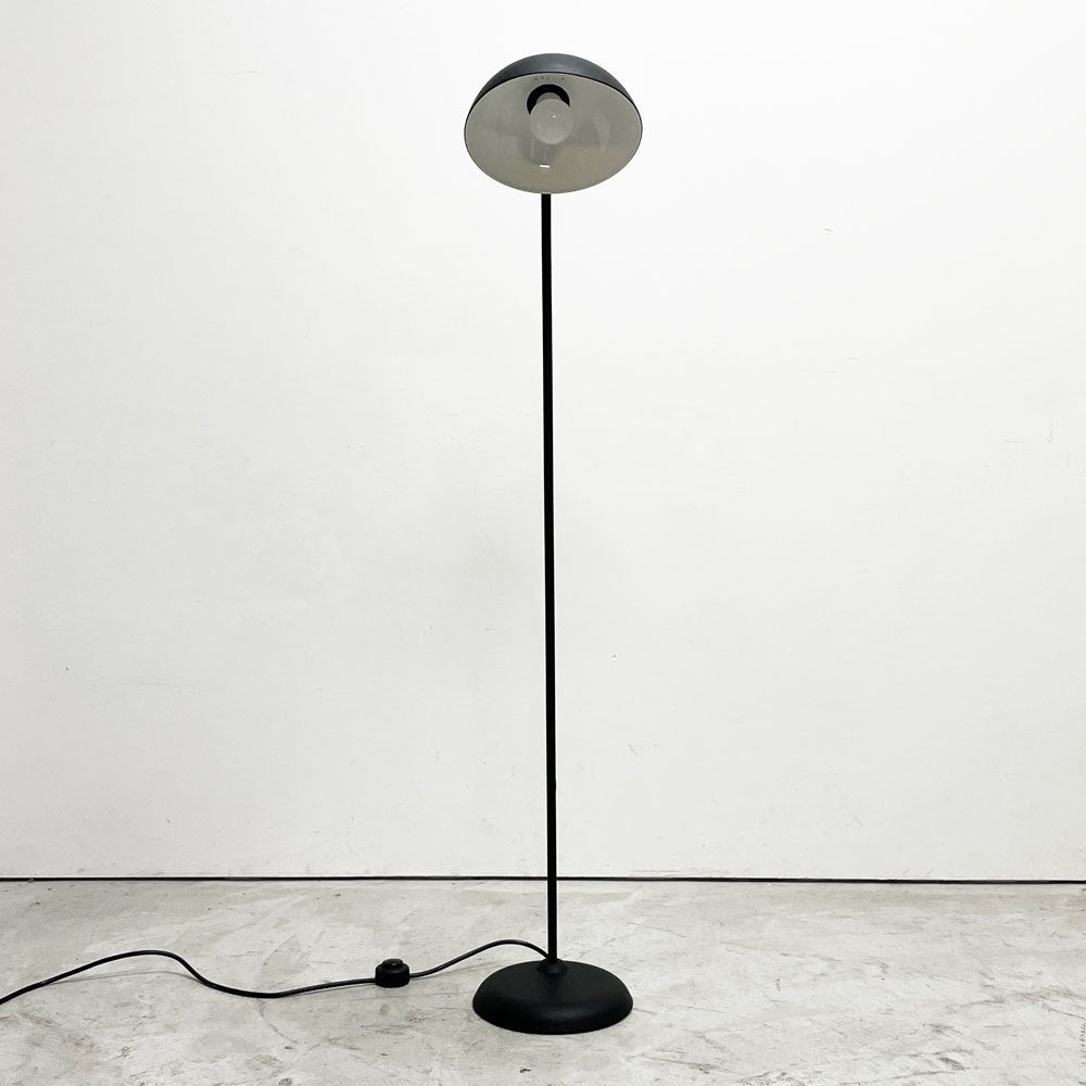 フリッツハンセン Fritz Hansen カイザーイデル KAISER IDELL フロアランプ 6556-F マットブラック スチール クリスチャン・デル 北欧 定価￥159,280- ●