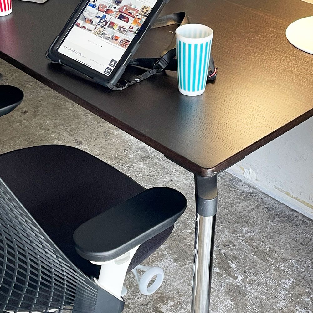 ヴィトラ vitra マップテーブル Map Table ワーキングテーブル ブラック w150cm エドワード・バーバー & ジェイ・オズガビー モダンデザイン ■