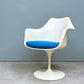 ノル ノール Knoll サーリネンコレクション チューリップチェア アームチェア ダイニングチェア ビンテージ ホワイト 座面クッション交換済み エーロ・サーリネン 参考定価￥520,300- ◎
