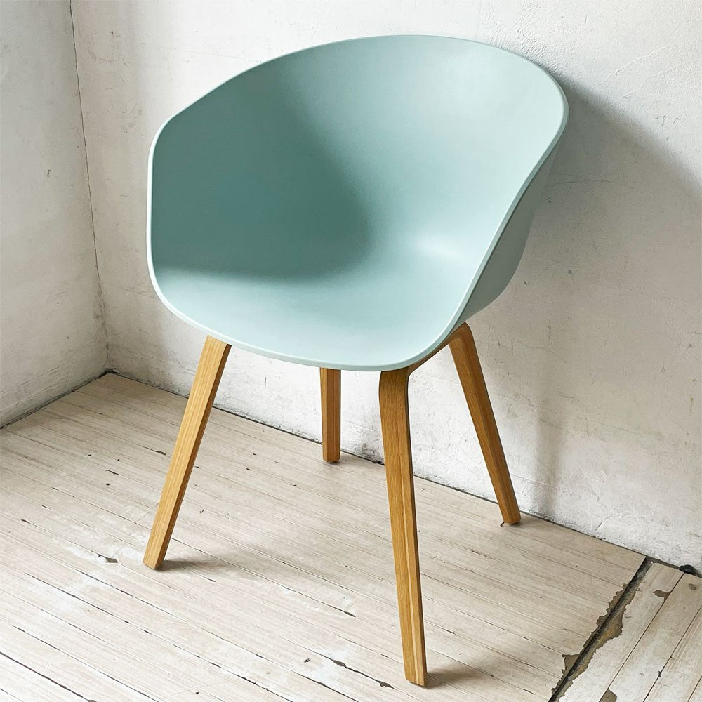 ヘイ HAY アバウト ア チェア ABOUT A CHAIR AAC22 アームチェア ダイニングチェア ダスティミント ヒー・ウェリング 北欧家具 ￥59,400- C ★