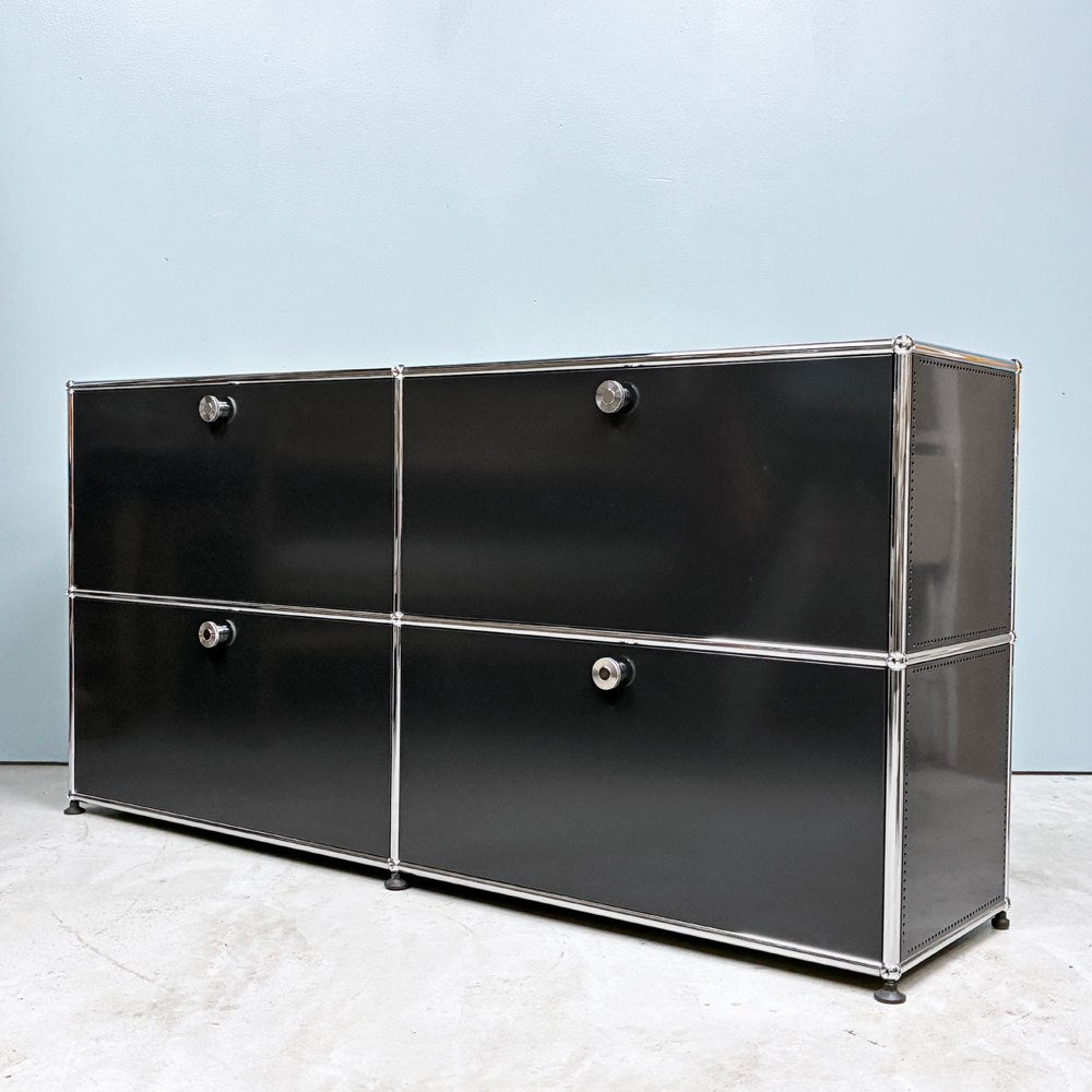 ユーエスエムハラー USMハラー USM Haller モジュラーファニチャー キャビネット シェルフ 2列2段 ドロップダウンドア×4 アントラサイト W152㎝ 参考定価￥351,007- ◎