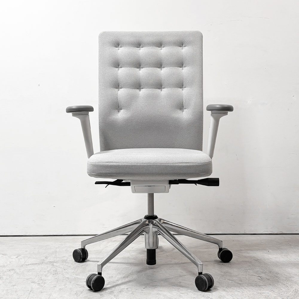 ヴィトラ vitra IDトリム ID Trim オフィスチェア デスクチェア ファブリックシート ライトグレー系 ハイバック 2Dアームレスト アントニオ・チッテリオ 参考定価￥209,000- ●