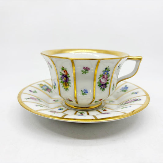 ロイヤルコペンハーゲン ROYAL COPENHAGEN ヘンリエッテ Henriette カップ＆ソーサー C&S 花柄 24K 金彩 デンマーク 北欧食器 希少 ●