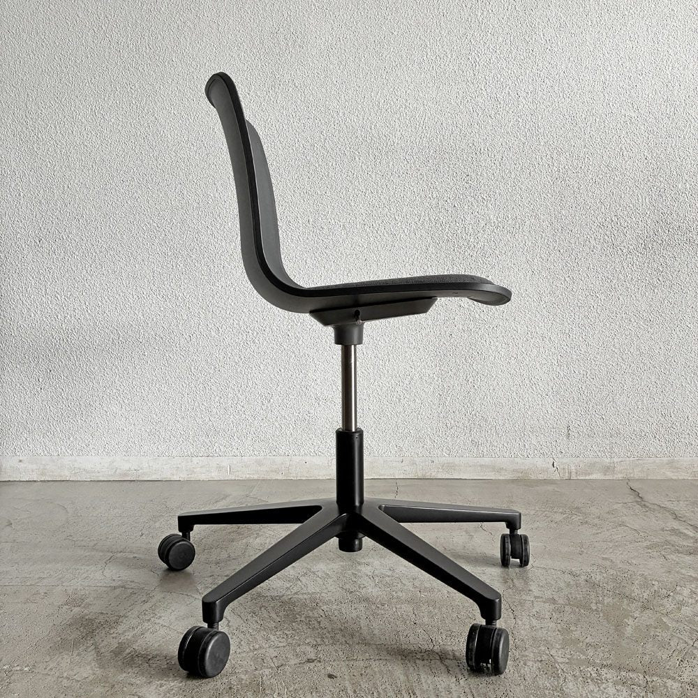 ヴィトラ vitra ハルスタジオ HAL Studio デスクチェア ブラック キャスターベース シートクッション付 座面回転＆昇降 ジャスパー・モリソン 現行定価￥107,800- 未使用保管品 〓
