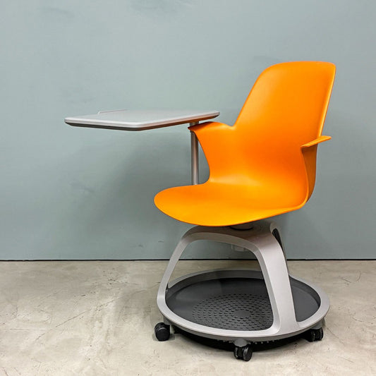 スチールケース Steelcase ノード node ミーティングチェア オフィスチェア シトロン 可動式サイドテーブル＆キャスター付き ◎