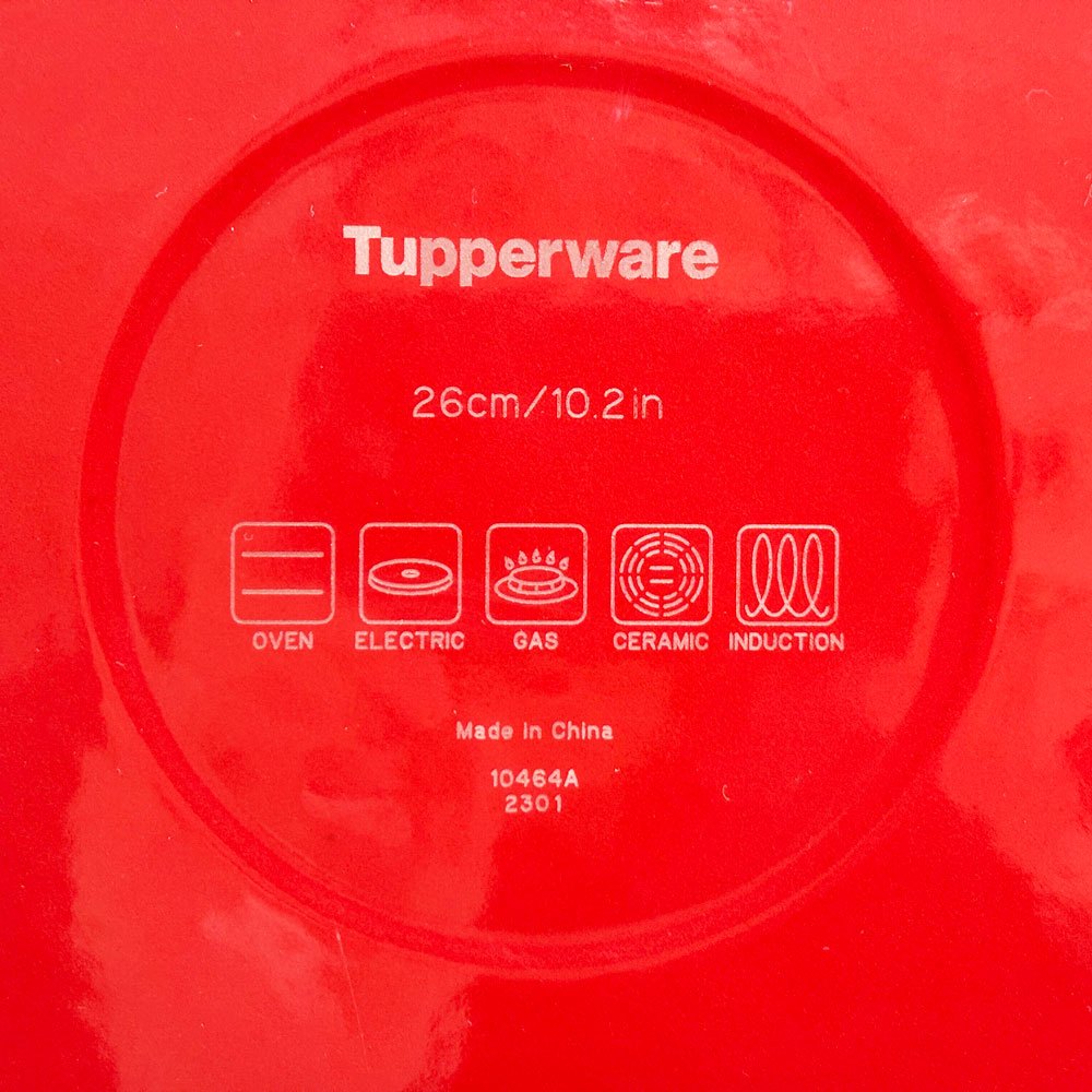 タッパーウェア Tupperware 鋳物 フライパン 両手 26cm レッド 日本未発売 アメリカ ●