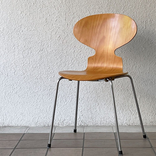 フリッツハンセン Fritz Hansen アントチェア 4本脚 ナチュラルビーチ ラッカー アルネ・ヤコブセン 北欧家具 D ◇