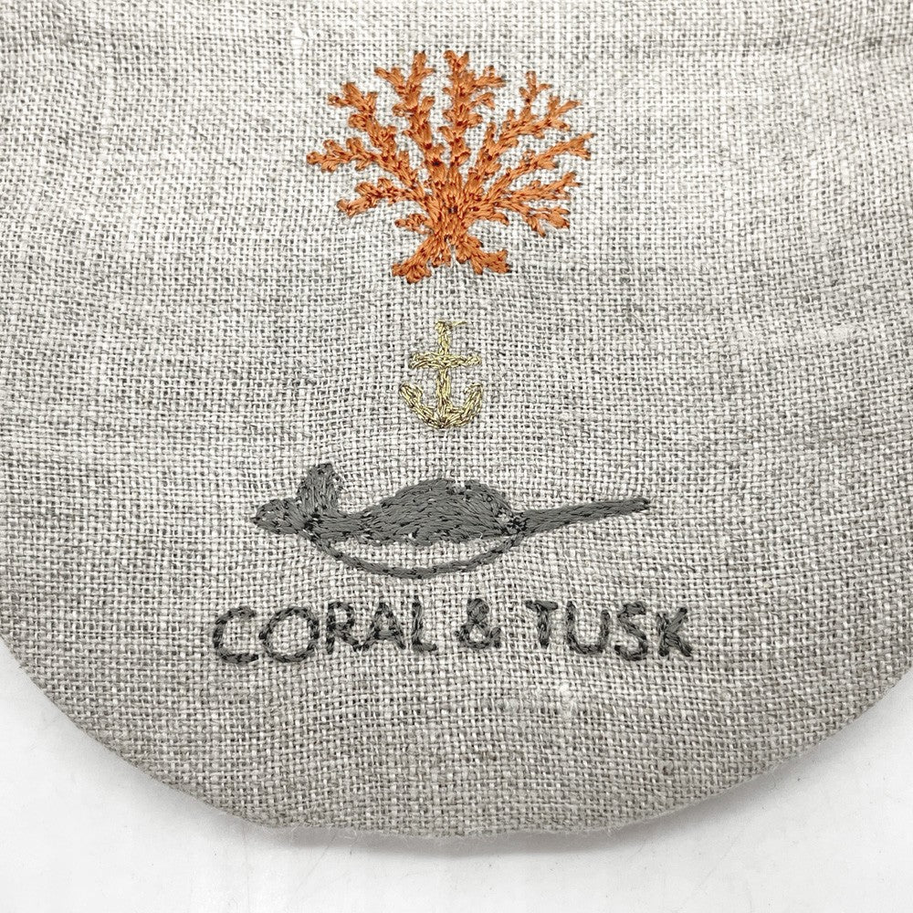 コーラル・アンド・タスク coral&tusk Lucky Frog with Bell Pouch ポーチ ステファニー・ハウズリー Stephanie Housley's リネン 刺繍 ●