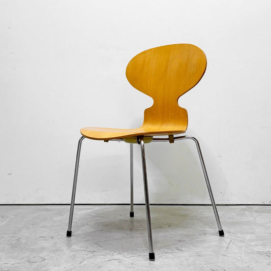 フリッツハンセン Fritz Hansen 3101 アリンコチェア アントチェア 4本脚 ナチュラルビーチ ラッカー仕上げ フェルトグライズ アルネ・ヤコブセン D ●