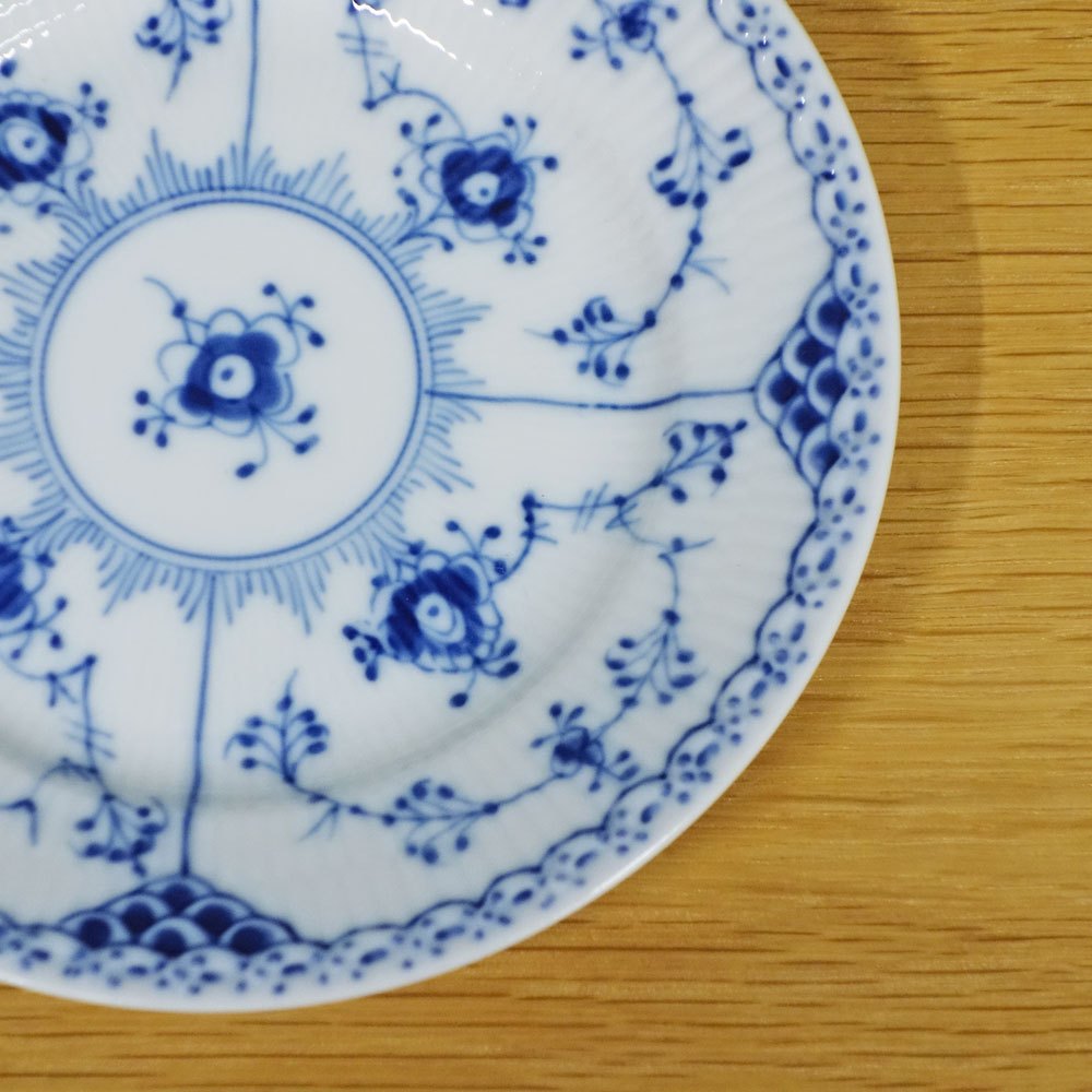 ロイヤルコペンハーゲン ROYAL COPENHAGEN ブルーフルーテッド ハーフレース プレート 15cm 北欧食器 Ａ ◎
