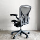 ハーマンミラー Herman Miller アーロンチェア スタンダード Bサイズ ポスチャーフィット グラファイトベース フル装備 ビル・スタンフ＆ドン・チャドウィック ■