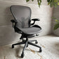 ハーマンミラー Herman Miller アーロンチェア リマスタード フル装備 Cサイズ デスクチェア オフィスチェア グラファイトベース ポスチャーフィットSL ♪