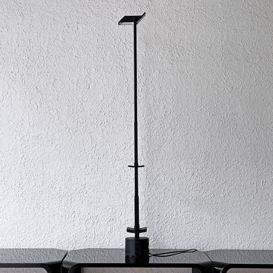 アルテミデ Artemide ティチオ TIZIO S1984B テーブルライト デスクライト リチャード・サパー 名作照明 定価115,500円 ◇