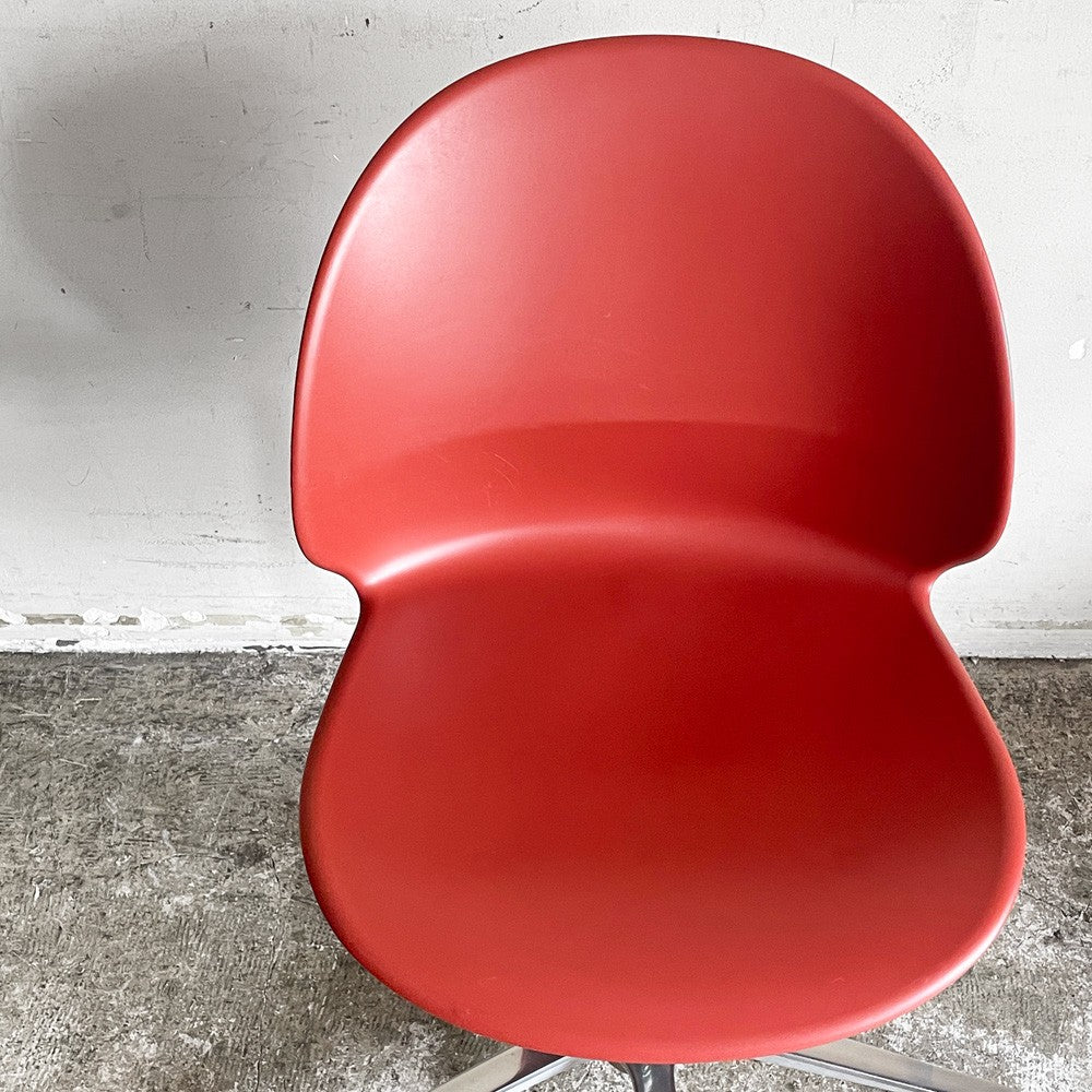 フリッツハンセン Fritz Hansen エヌゼロツー N02 リサイクルチェア キャスターチェア デスクチェア ダークレッド 佐藤オオキ nendo 参考定価￥91,080- ■
