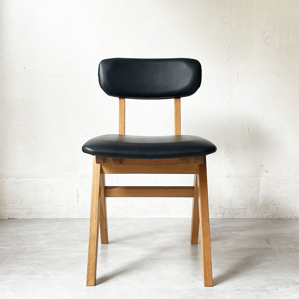 ドアーズリビングプロダクツ DOORS LIVING PRODUCTS ボシー BOTHY Mountain Leg Chair ダイニングチェア PVCレザー オーク無垢材 コンパスレッグ ★